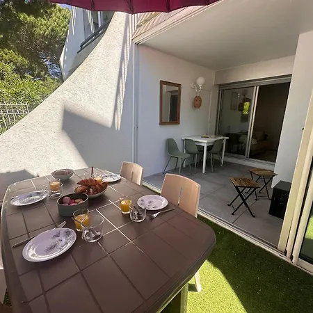 Avec Piscine Commune Et Parking Appartement La Grande-Motte